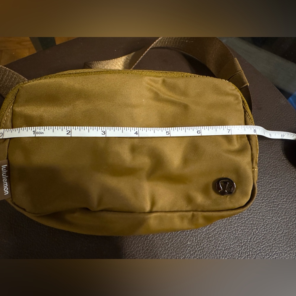 NWOT lululemon Everywhere Belt Bag Burnt Caramel 1L Unisex LU9AX2S - Picture 4 of 6